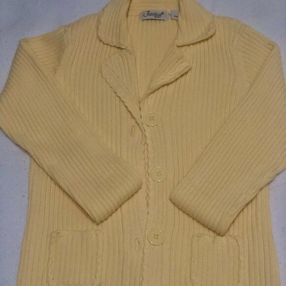 ✨ Cotton Sweater that is comfortable and stylish! ✨ - Picture 1 of 3